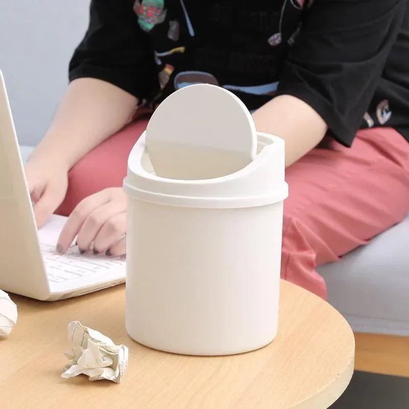Mini Desktop Trash Can with Flip Cover – Compact Garbage Bin for Home, Office, and Workspace Organization